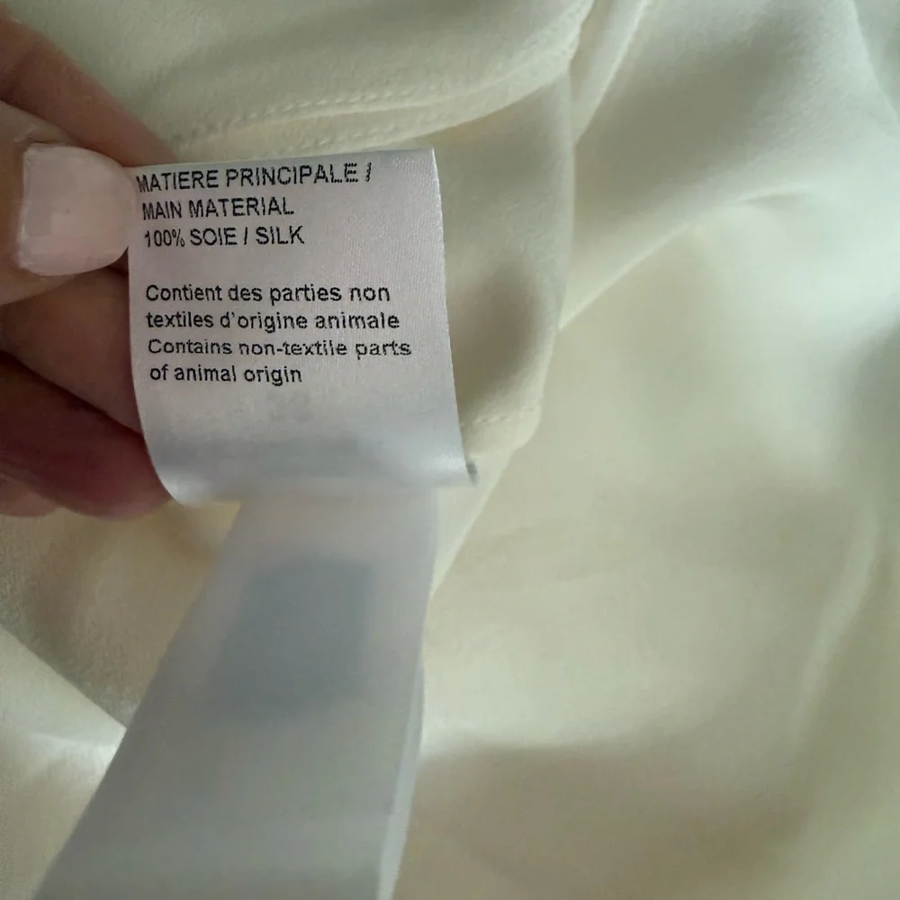 Chloe Elegant 100% Silk Cream Cape Sleeve Blouse - Picture 8 of 9